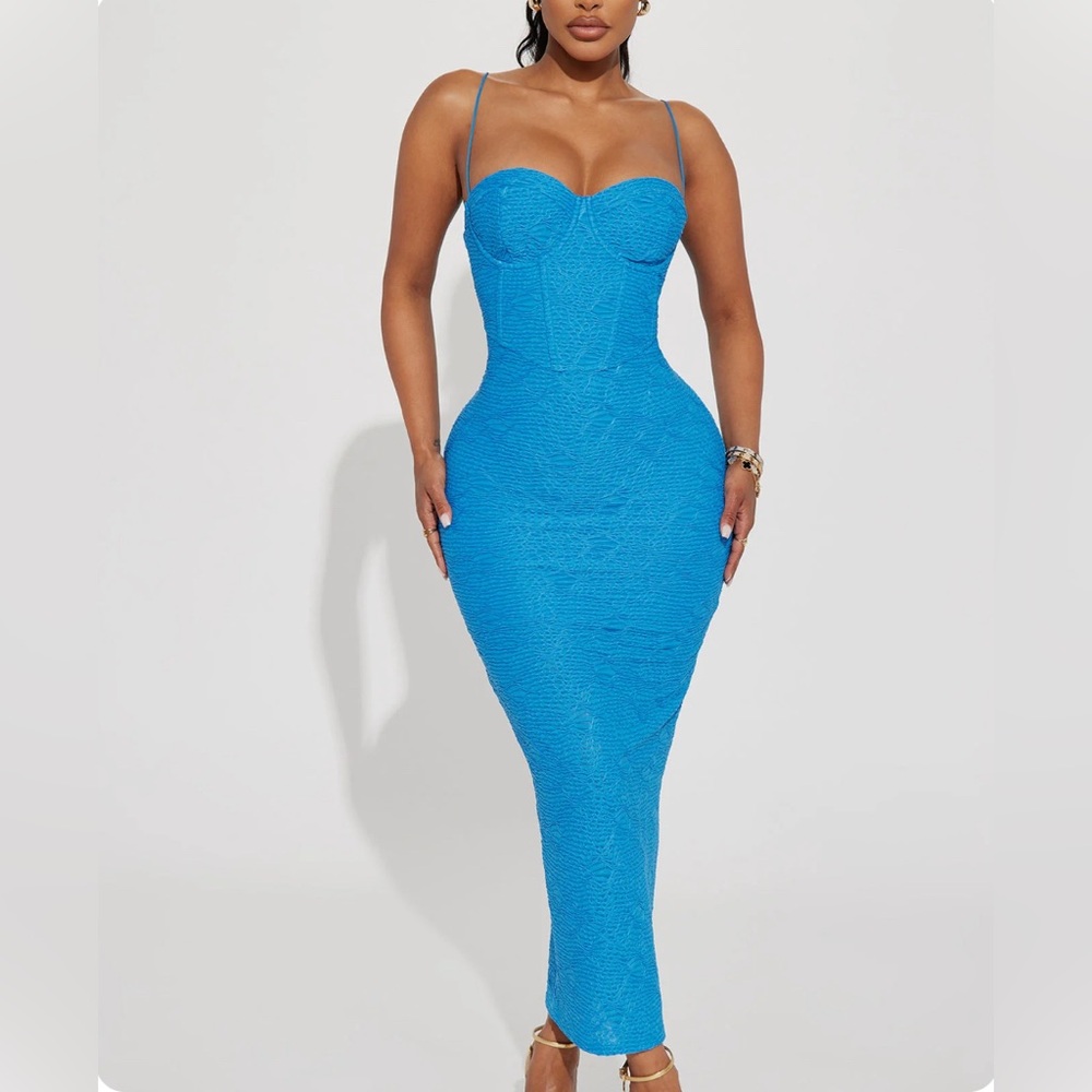 Serene blue midi dress